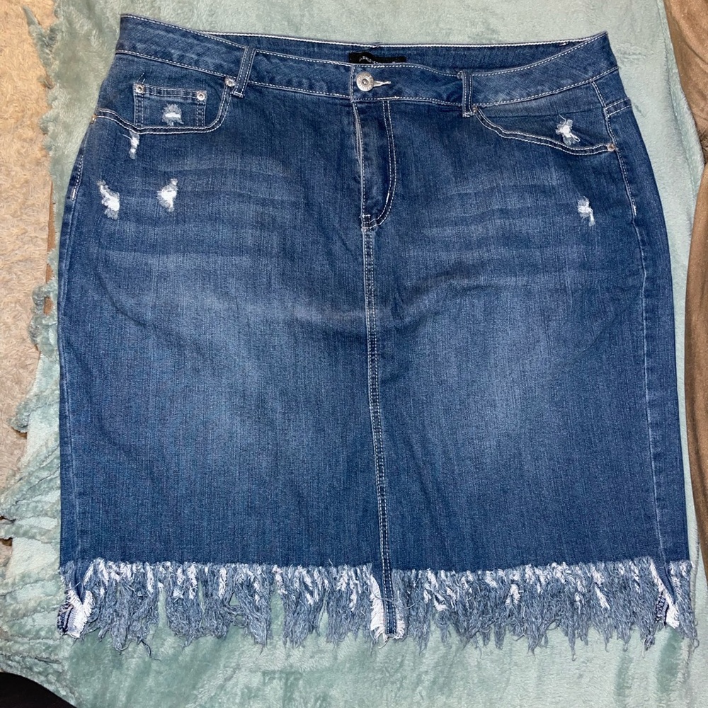 Blue distressed denim skirt size 22